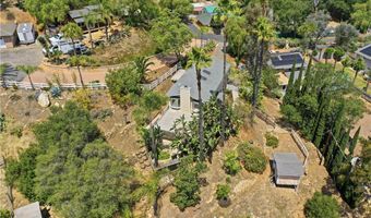 717 Porter Rd, Fallbrook, CA 92028