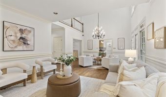3835 Spalding Blf, Peachtree Corners, GA 30092