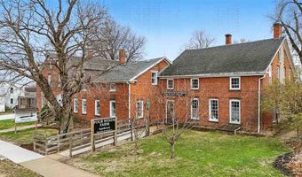 4506 220th Trl, Amana, IA 52203