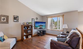 831 Beech Ln S, Annandale, MN 55302