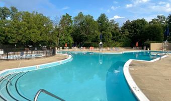 1801 BELLE VIEW Blvd #C2, Alexandria, VA 22307