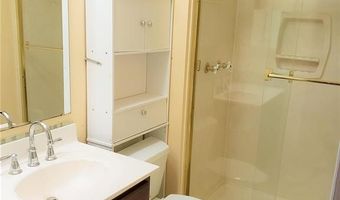 803 Clayworth Dr, Ballwin, MO 63011