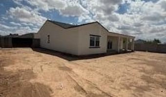 12178 W LOBO Dr, Arizona City, AZ 85123
