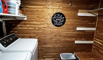 924 W 5th St, Beaver, OK 73932
