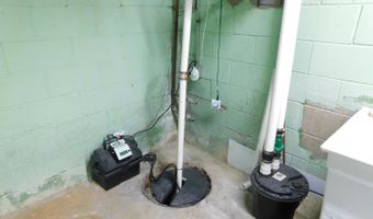 251 Habant Dr, Amherst, OH 44001