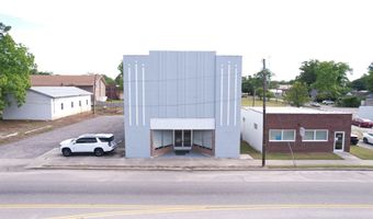 109 E Main St, Andrews, SC 29510