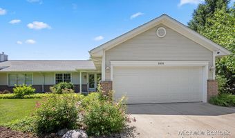 6404 Winter Run Dr SE, Ada, MI 49301