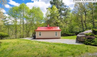 1644 Broadstone Rd, Banner Elk, NC 28604