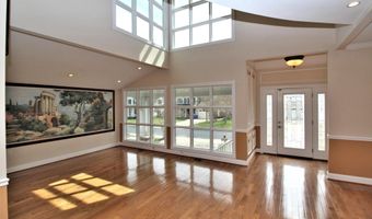 5905 LONE OAK Dr, Bethesda, MD 20814