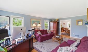 8 Sunshine Dr, Alexandria Twp., NJ 08867