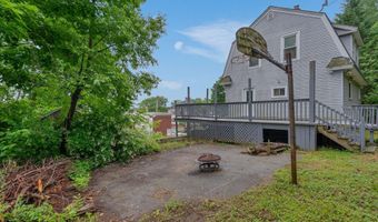 127 Broad St, Auburn, ME 04210