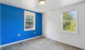 16 Murray St, Augusta, ME 04330