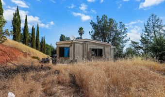 18371 View Point Dr, Anderson, CA 96007