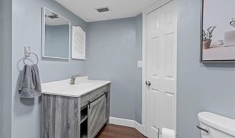 400 E COLONIAL Dr 207, Orlando, FL 32803