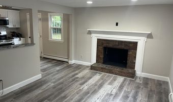 49 Burnham St, Barnstable, MA 02630