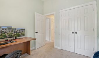 21180 HEDGEROW Ter, Ashburn, VA 20147