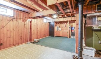 1042 Hartshorn St, Alliance, OH 44601