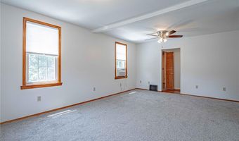 4165 E Texas Rd, Allentown, PA 18103