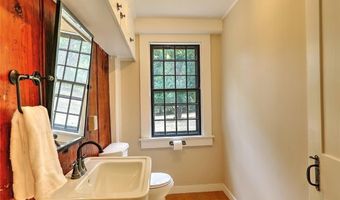 1147 Great Rd, Lincoln, RI 02865