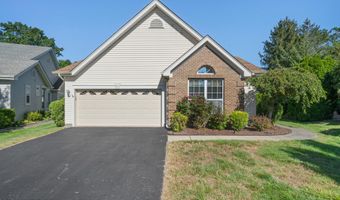 11 Nautical Ct, Bayville, NJ 08721