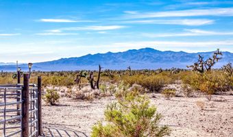 7190 E Red Barrel Rd, Yucca, AZ 86438