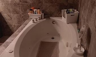 532 SE Greystone, Bartlesville, OK 74006