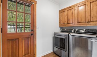 225 Siderius Ln, Bigfork, MT 59911