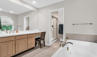 361 Eastern Blvd, Bayville, NJ 08721