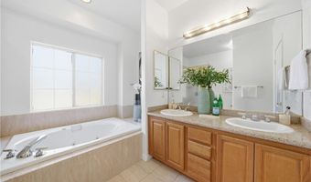 141 California St H, Arcadia, CA 91006