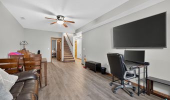 109 E Ponderosa Cir, Brandon, SD 57005