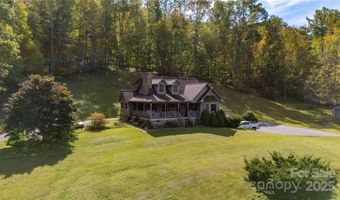 400 Three Dog Mountain Rd, Bakersville, NC 28705