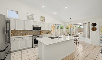 4890 W GERONIMO St, Chandler, AZ 85226