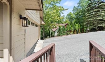 187 Cinnamon Fern Ln, Banner Elk, NC 28604