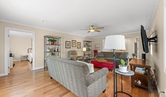 1319 Glamorgan St, Alliance, OH 44601