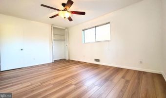 10636 MONTROSE Ave #201, Bethesda, MD 20814