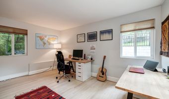 5223 WYOMING Rd, Bethesda, MD 20816