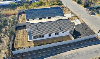 2 W Pine St, Altadena, CA 91001