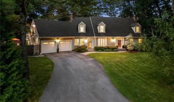 12 Half Mile Rd, Barrington, RI 02806