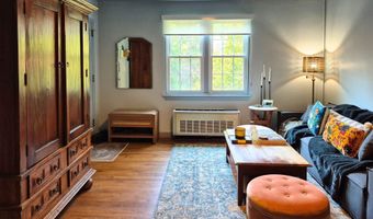 13 AUBURN Ct B, Alexandria, VA 22305