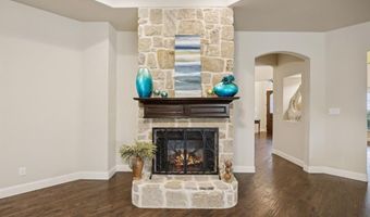 235 Bearclaw Cir, Aledo, TX 76008