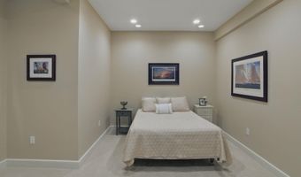 7 Champagne Ter, Bedford, NH 03110