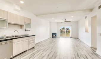 401 N Coast Hwy Unit 207, Oceanside, CA 92054