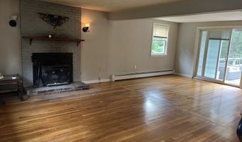46 Queensland Rd, Billerica, MA 01862