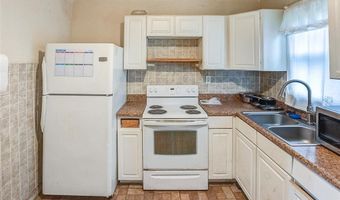 1418 Cooper St, Alton, IL 62002