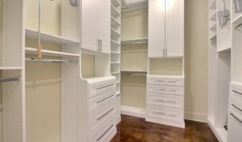 7470 Sevenoaks Ave, Baton Rouge, LA 70806