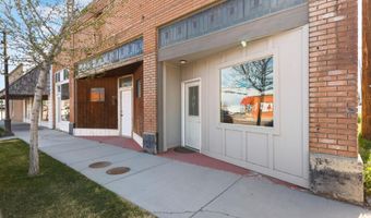 563 Fort Hall Ave, American Falls, ID 83211