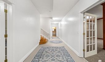 2448 Haven Dr, Abilene, KS 67410