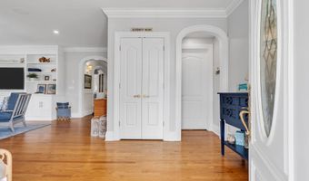 128 Sylvania Ave, Avon By The Sea, NJ 07717