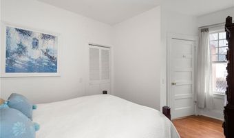 34 Bull St, Newport, RI 02840