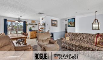 1960 Prairie Ln, Bar Nunn, WY 82601